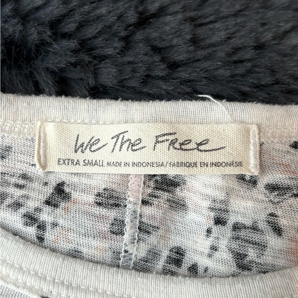 We The Free Floral Short Sleeve Women's Bohemian Cotton T-Shirt Size Xs - Picture 3 of 16